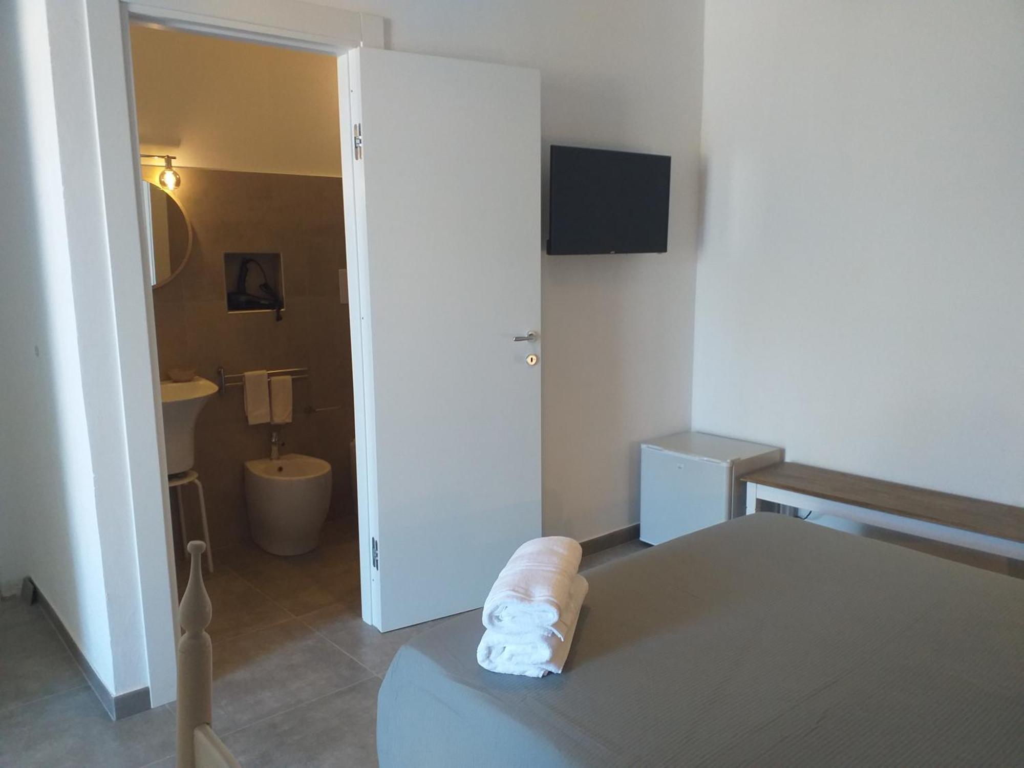 Inkantu B&B Terrasini Phòng bức ảnh
